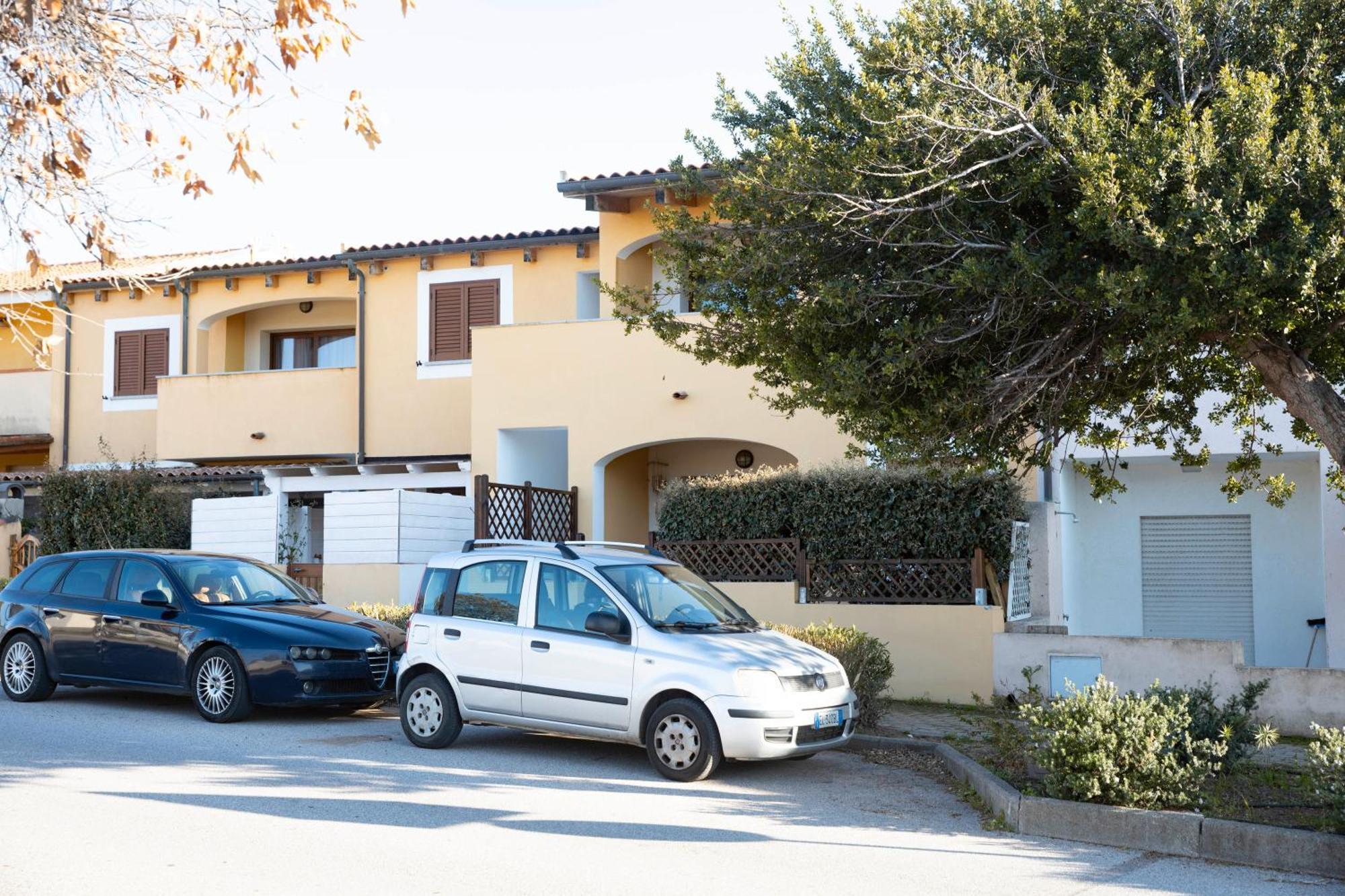 Villa Rosanna Isola Rossa Exterior foto